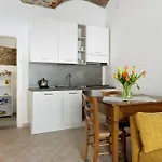 Ciliegio La Ferla Apartman *